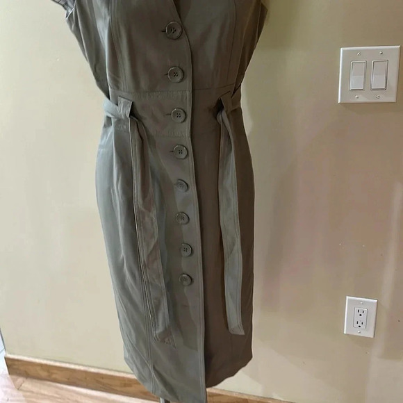 Dressbarn women dress - Picture 4 of 8